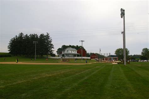 Experience The Magic Of The Field Of Dreams In Dyersville Iowa