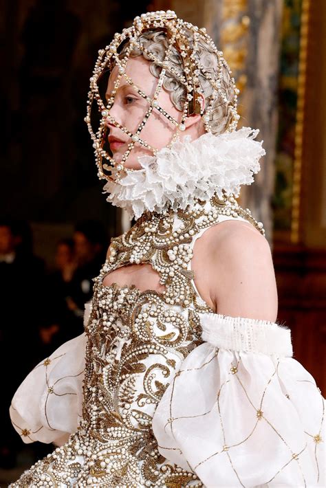 Alexander McQueen's Most Jaw-Dropping Runway Hair and Makeup Looks | Vogue