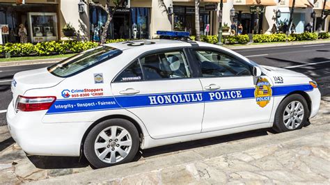 Honolulu Police Officer Admits He Forced Homeless Man To Lick Public