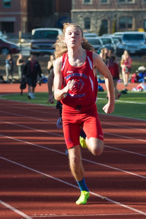 Help develop our nation's best and grow the sport. » HS Outdoor Boys Track and Field