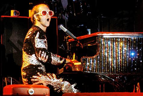 Thoughts On Elton John In The 70s Powerpop An Eclectic Collection Of