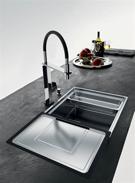 Designed to replicate original fittings and fixtures, our products look and feel authentic, complementing your heritage or traditional home. Designer drainers from Franke - The KBzine