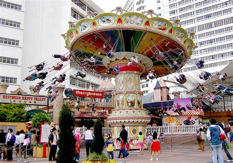 It has been in this business for close to half a century, which explains the top quality found in the rides and activities here. Genting Highland