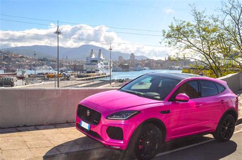 Todas las noticias que hemos publicado sobre elettra lamborghini > página 1. Jaguar E-Pace Elettra Miura Lamborghini - Car Wrapping