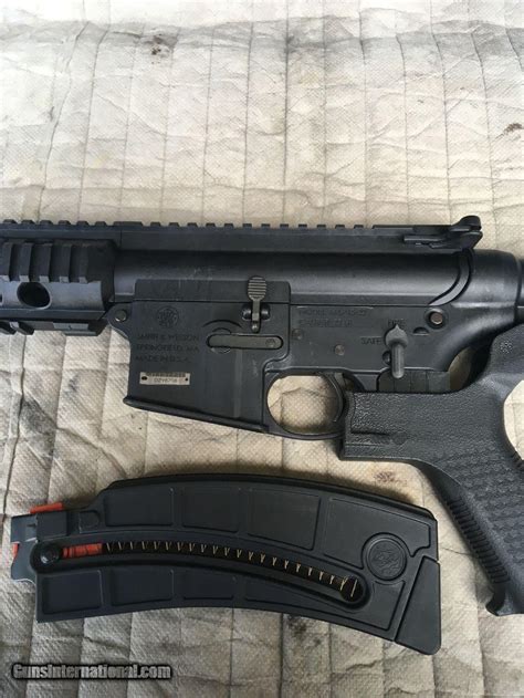 Smith And Wesson Ar 22 With Factory Surefire Stock