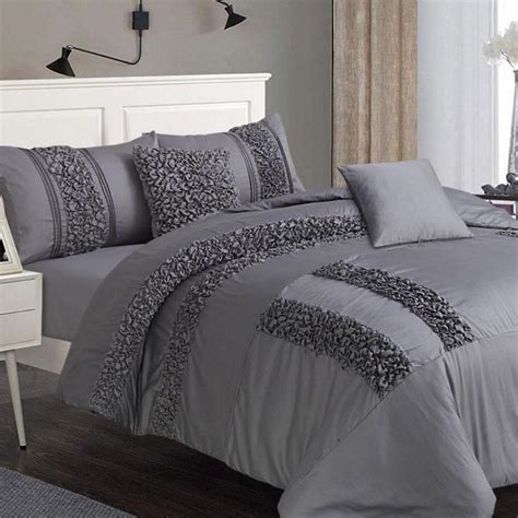 8 Pcs Dyed Smokey Dark Grey Bed Sheet Set With Quilt Pillow And