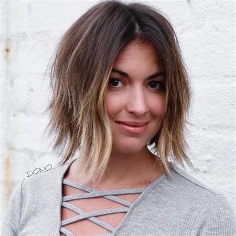 16 Hairstyle 2021 The 10 Most Flattering Bob Hairstyles For Round