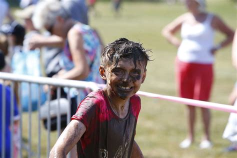Pretty Muddy Kids Run And Race For Life In Mote Park Maidstone For