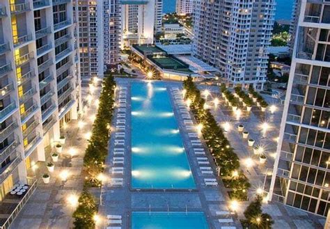 W Miami Hotel Luxury On Brickell Ave With Infinity Pool
