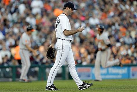 Justin Verlander Allows Two Home Runs Walks Four In Short Outing As