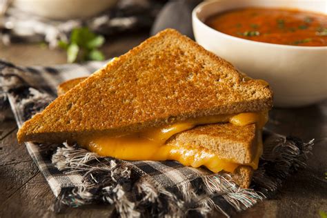 Six Grilled Cheese Recipes To Make You A Gourmet Gourmet Grillmaster
