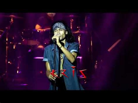 TIARA - KUMPULAN KRIS Live Di JKKN IPOH - YouTube