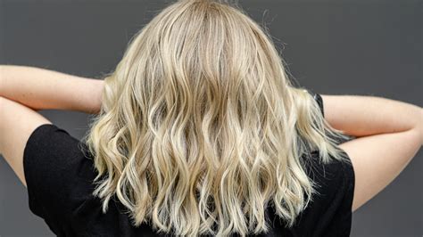 How To Go Ash Blonde At Home Without Damaging Your Hair Using Olaplex