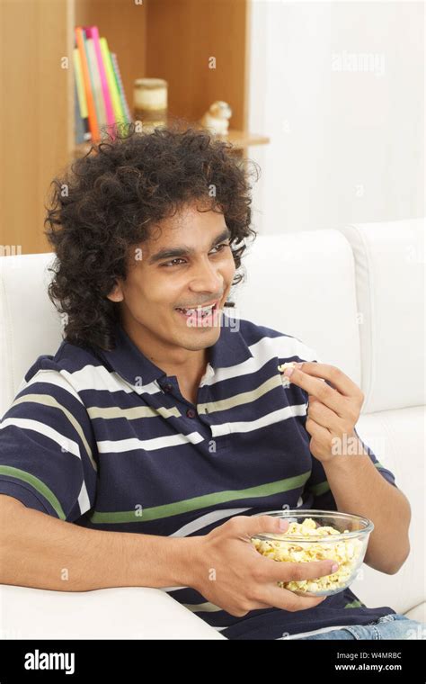 Indian Man Eating Hi Res Stock Photography And Images Alamy