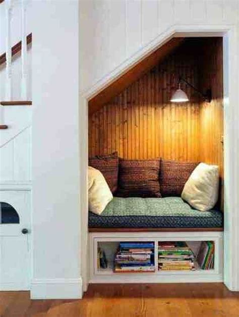Simple Cozy Reading Nook Ideas For Small Room Home Decorating Ideas