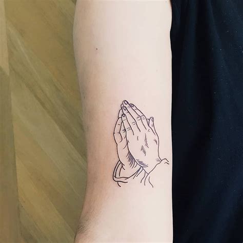 Praying Hands Tattoo Inked On The Right Arm By Rhys Pieces Small Chest