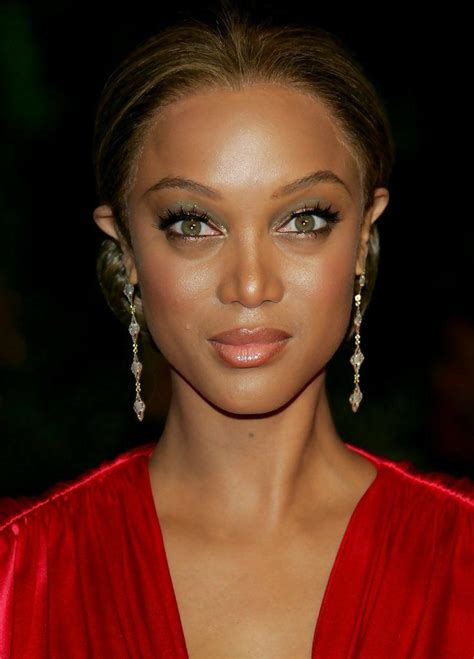 Pin By Willie Campbell On 4455 Tyra Banks Celebrity