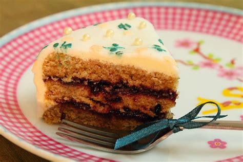 Marie antoinette (died 1793) was the former queen of france. vegane Marie Antoinette Torte | Torten, Lebensmittel essen ...