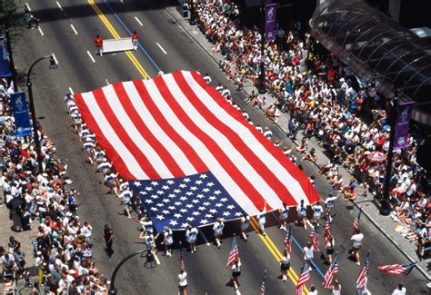 Best 4th Of July Parades Americas Biggest July 4th Celebrations