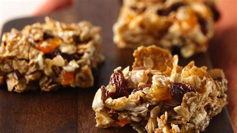 What culinary sorcery has led to these no bake oatmeal raisin granola bars? No-Bake Oatmeal Bars recipe from Betty Crocker