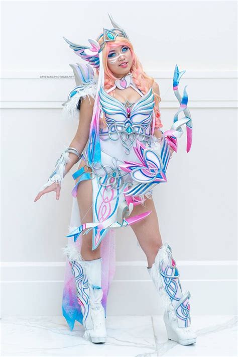 jawdropping valkyrie eeveelution cosplay group katsucon 2016 cosplay outfits cosplay woman
