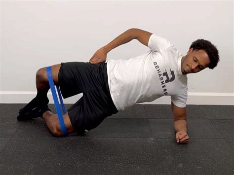 Banded Side Plank Clamshell — Rehab Hero