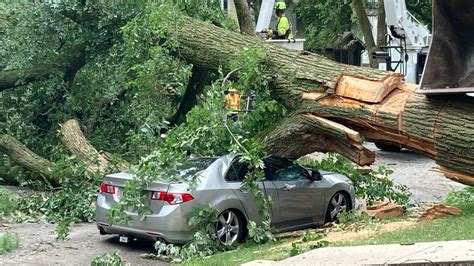 Storm Topples Trees Thousands Still Without Power Evanston Now