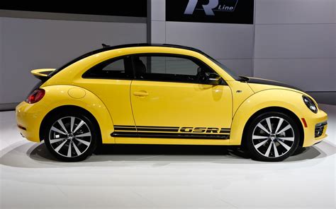 2014 Volkswagen Beetle Gsr Debuts At 2013 Chicago Auto Show With Beetle