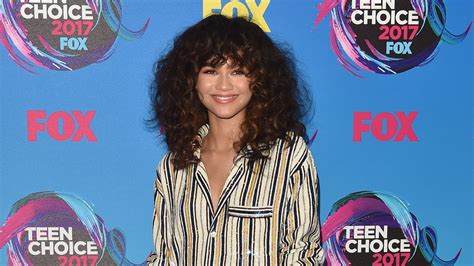 In case you are strongly convinced that curls do not look good on you, you can any time get an extra short haircut. Zendaya Shares Wavy-Curly Hair Tutorial - Teen Vogue