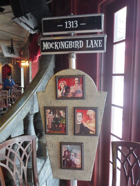 1313 Mockingbird Lane The Munsters Monsters Cafe Universal