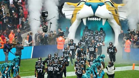 Jacksonville Jaguars To Become First Nfl Team To Play Two Games In One