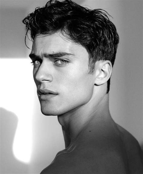 Pin By Renee Fratta On Models In 2020 Male Model Face Beautiful Men