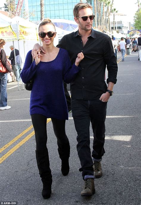 Karina Smirnoff Engaged To Boyfriend Jason Adelman Daily Mail Online