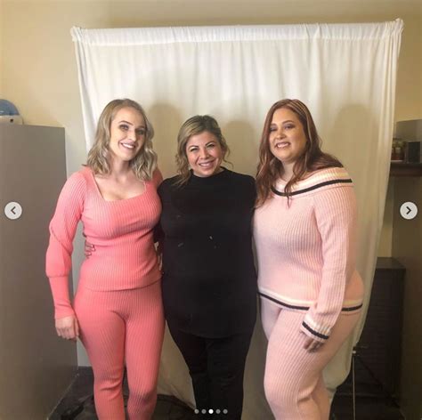 Mama June’s Daughter Anna 25 Shows Off Taut Tummy In Crop Top After 120k Plastic Surgery