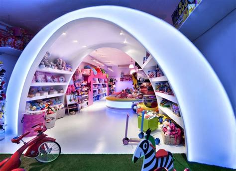 Uma Moderna Loja Infantil Em Barcelona Design Innova