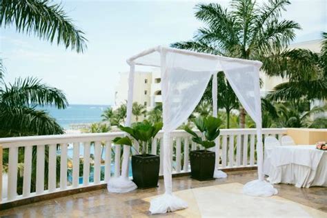 Lobby Terrace Wedding Ceremony Site Picture Of Iberostar Grand Hotel Rose Hall Rose Hall