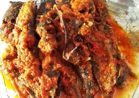 For ingredients measurements & written instructions visit: Recipe: Appetizing Ikan Lele Balado