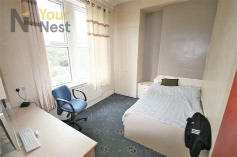 6 Bedroom House For Rent Holly Bank Leeds Ls6 4dj Unihomes