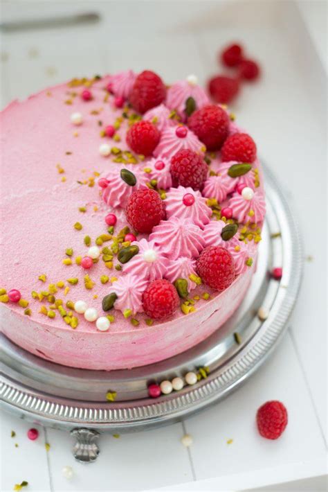 Sammlung von jernrive.de • zuletzt aktualisiert: Himbeer-Pistazien-Torte (Entremet framboise-pistache ...