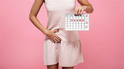 Menstruación Femenina Puede Regularse Con El Incremento De Calorías En