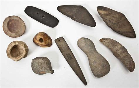 10 Native American Stone Tools