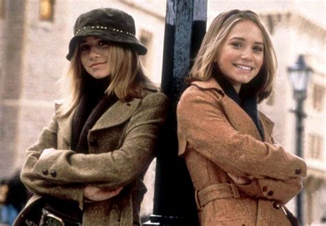 Mary Kate And Ashley Olsen How Their Style Transformed Through The