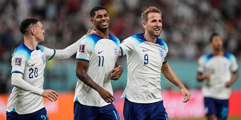 England Makes A Statement—on The Pitch—with 6 2 World Cup Rout Of Iran Wsj