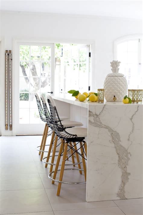 29 Quartz Kitchen Countertops Ideas With Pros And Cons - DigsDigs
