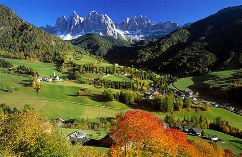 Italy South Tyrol Alto Adige Dolomites Val Di Funes