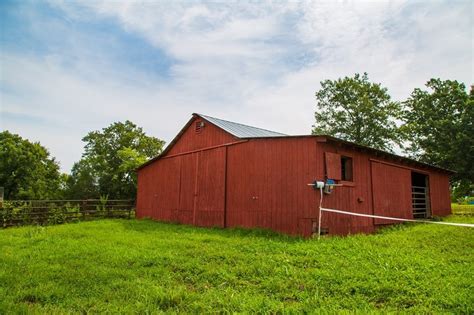 Farmhouse In Bumpass Virginia
