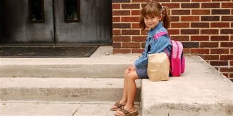 8 Things Im Telling My Daughter On Her First Day Of School Back To School