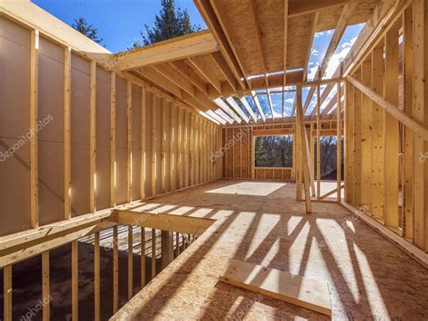 New Framing Construction Of A House Stock Photo By ©sonar 38995943