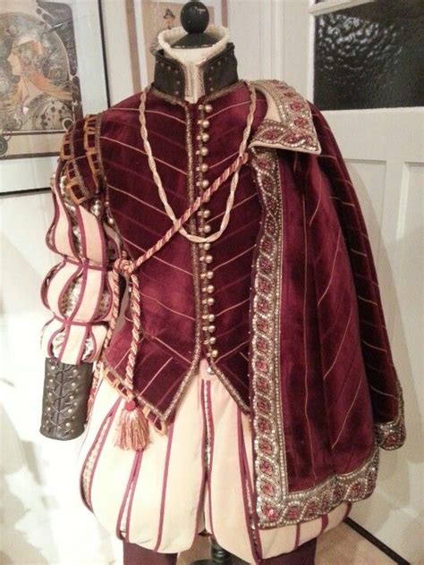 16th Century Renaissance Suit From Red And Gold Velvet Slashed And