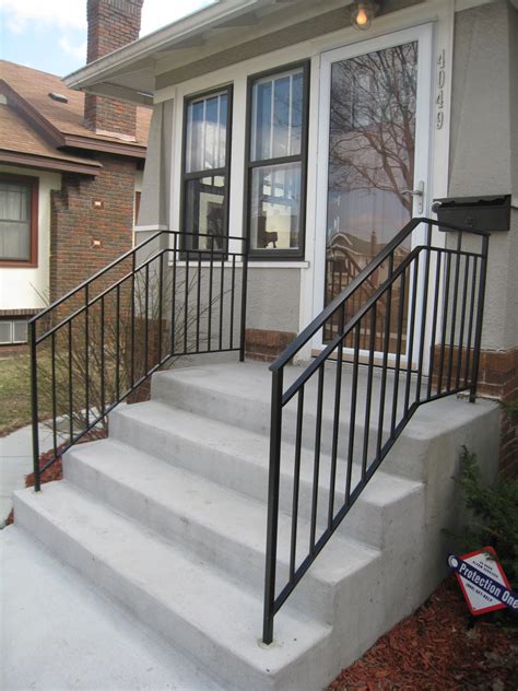 Alibaba.com offers 1,501 outdoor metal railing for steps products. Exterior Step Railings | O'Brien Ornamental Iron